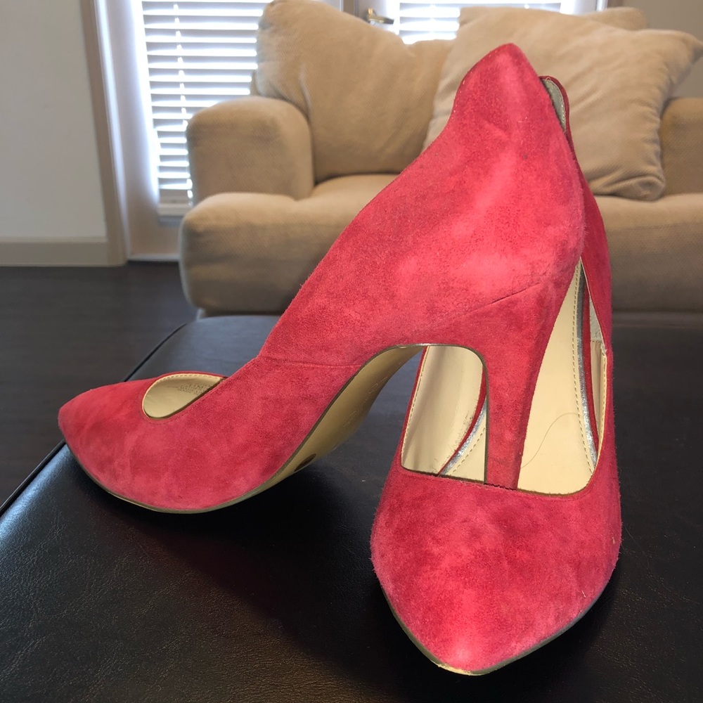 Red Jessica Simpson 👠